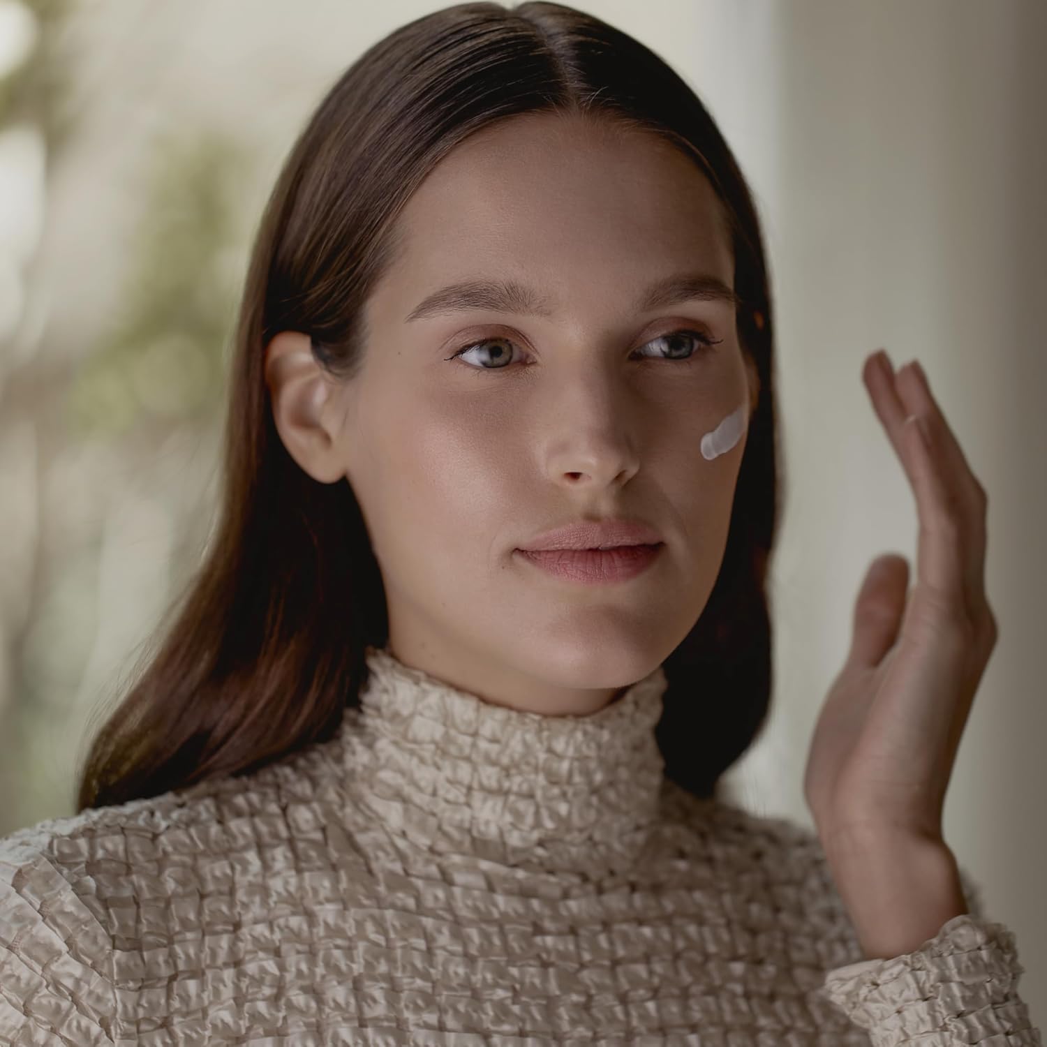 Sisley Paris All Day All Year Essential Anti-Aging Moisturizer – Daily Defense f