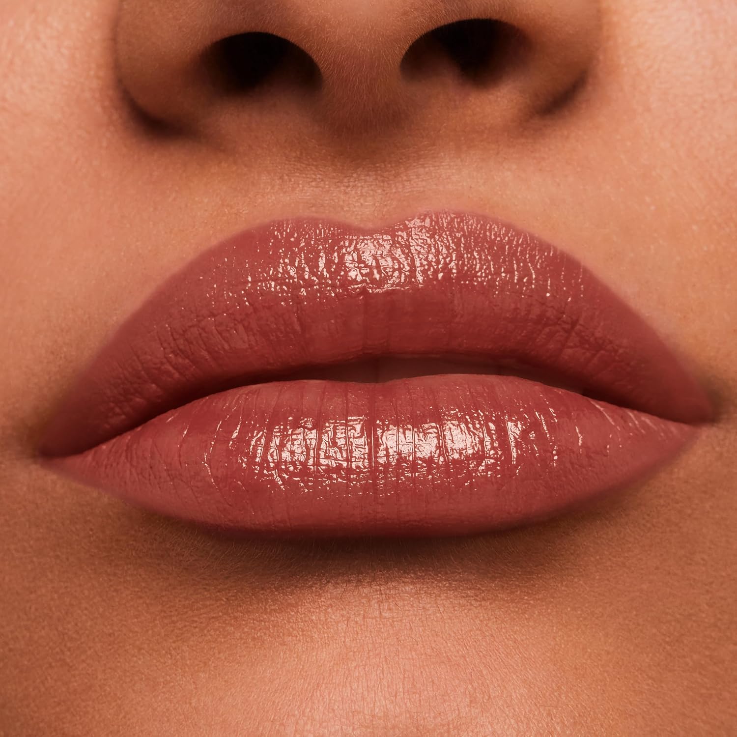 Estée Lauder Pure Color Long Lasting Cream Lipstick for Women – Plumping & Nouri