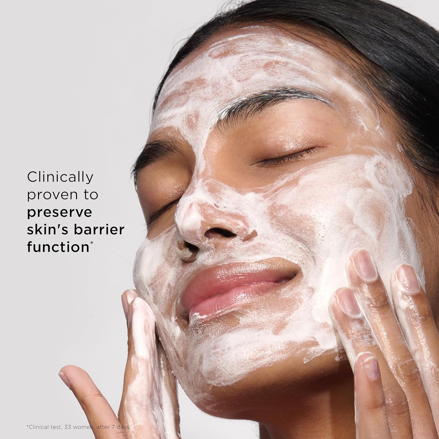 Clarins Hydrating Gentle Foaming Face Cleanser – Soap-Free & SLS-Free Cleanser w