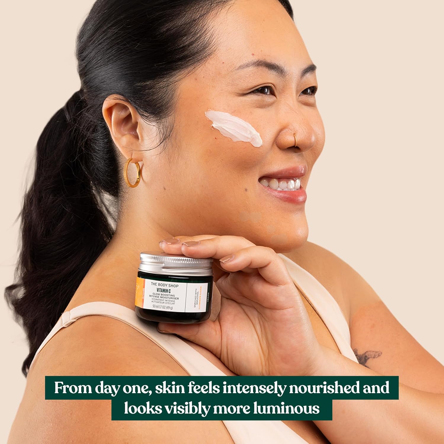 The Body Shop Vitamin C Glow Boosting Moisturizer – Brightening & Hydrating Face