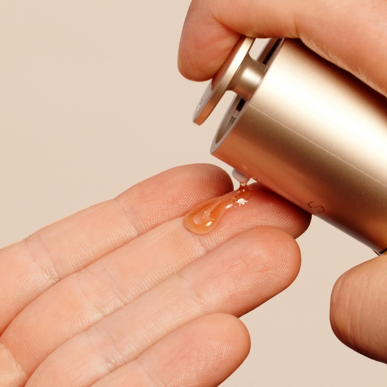 Clarins Double Serum Anti-Aging Face Serum –  Firming, Smoothing & Radiance Boosting with 24H Hydration for All Skin Types 1.7 fl oz